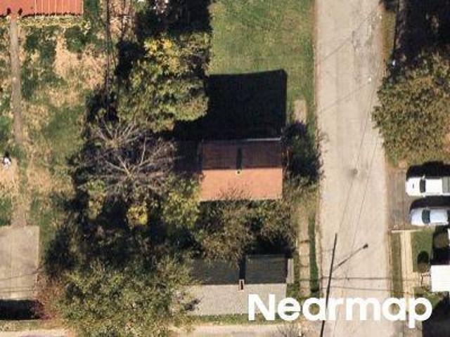 House for sale in New Castle, Pennsylvania