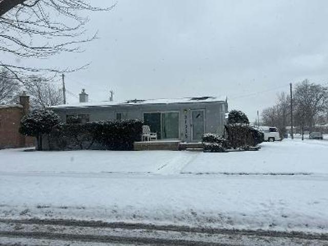 House for sale in Warren