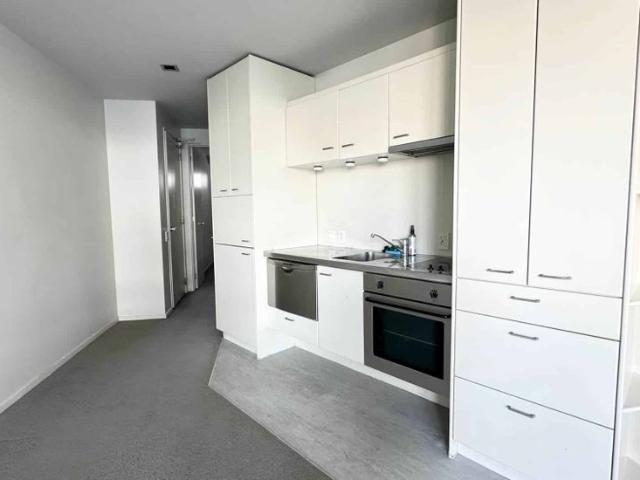 Apartment for rent in Three Lamps, Auckland