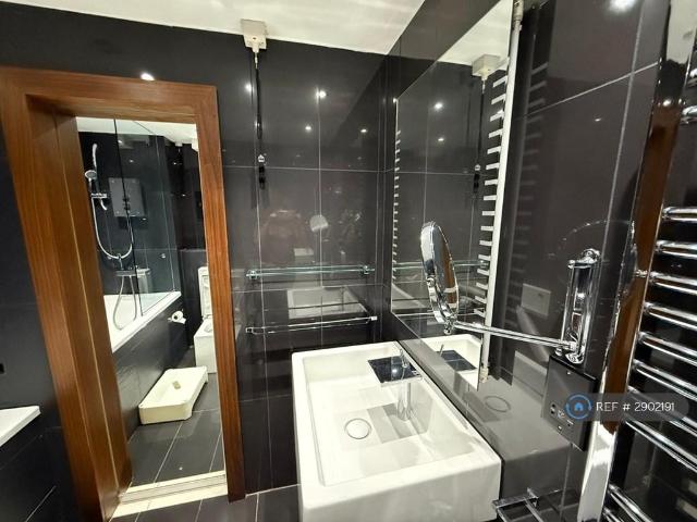 Apartment for rent in Bermondsey, Greater London