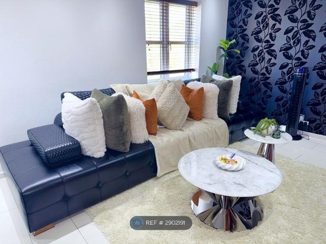 Apartment for rent in South Bermondsey, Greater London