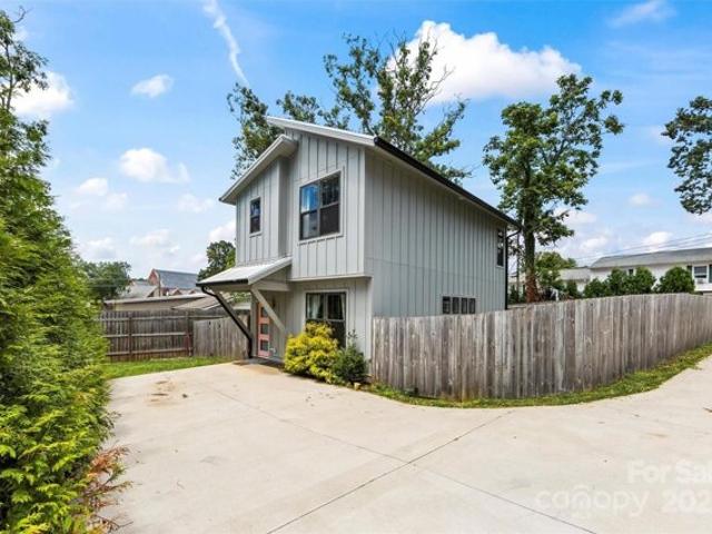 House for sale in Arden