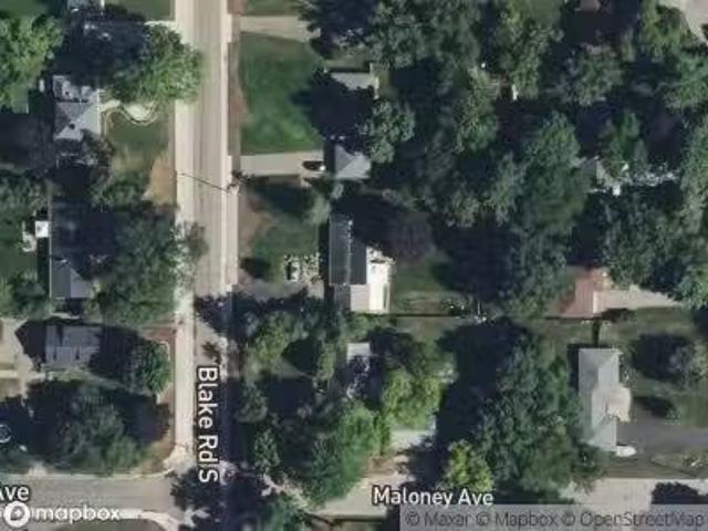 House for sale in Hopkins