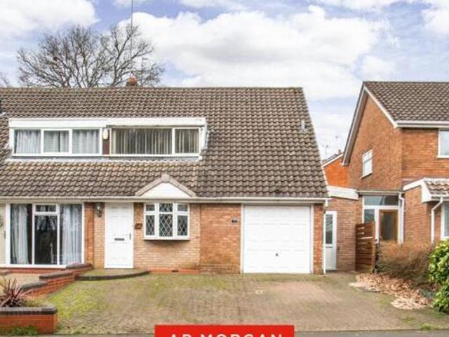 House for sale in Halesowen, West Midlands