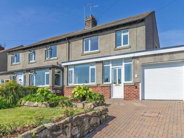 House for sale in Alnwick, Northumberland