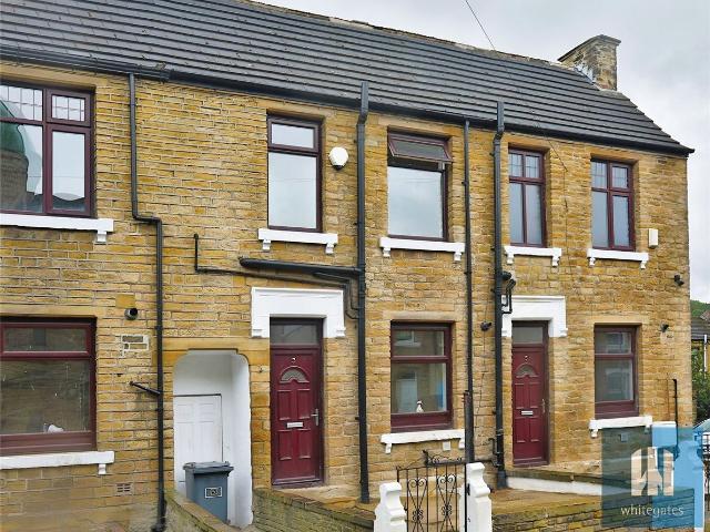 House for rent in Huddersfield, West Yorkshire