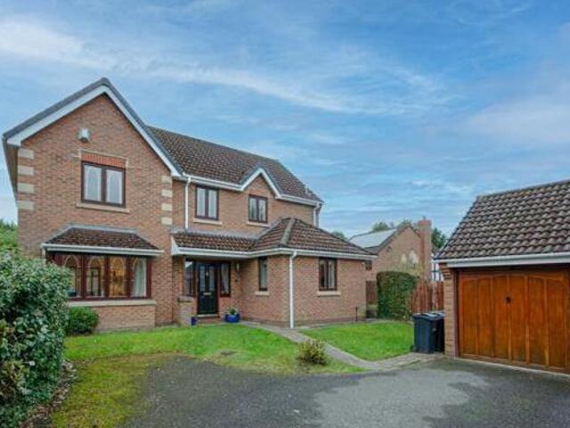 House for sale in Leftwich, Cheshire