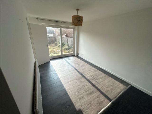 House for rent in Clifford Park, West Midlands