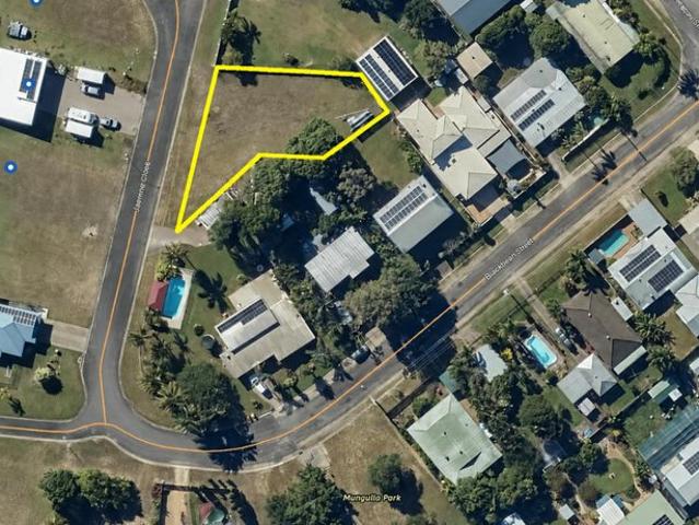 Land for sale in Hinchinbrook, Queensland