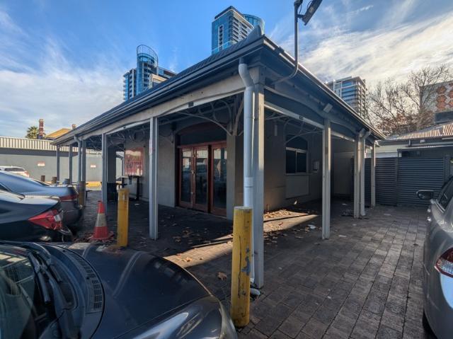Showroom for rent in Perth