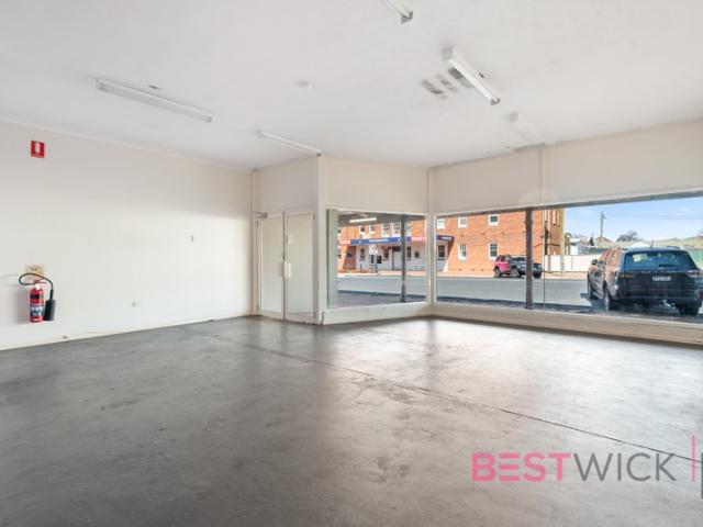 Retail for rent in Blayney