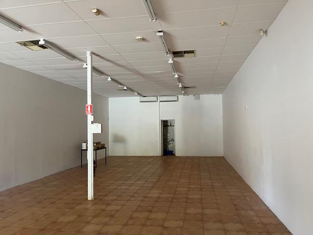 Retail for rent in Yangebup, Western Australia
