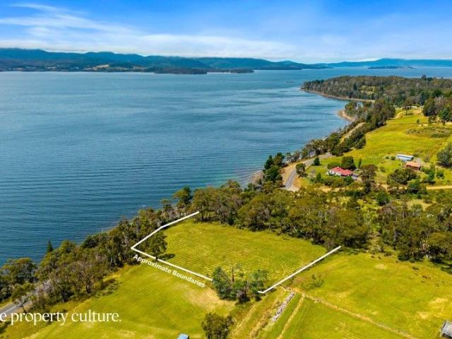 Land for sale in Brooks Bay, Tasmania