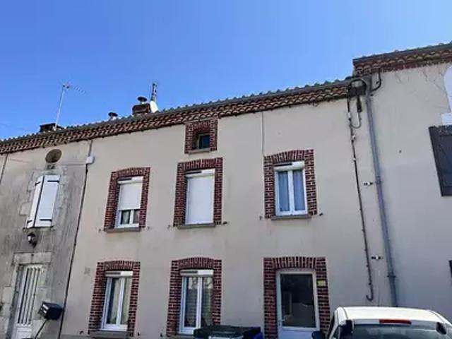 Maison vente à Bellac, Blanzac