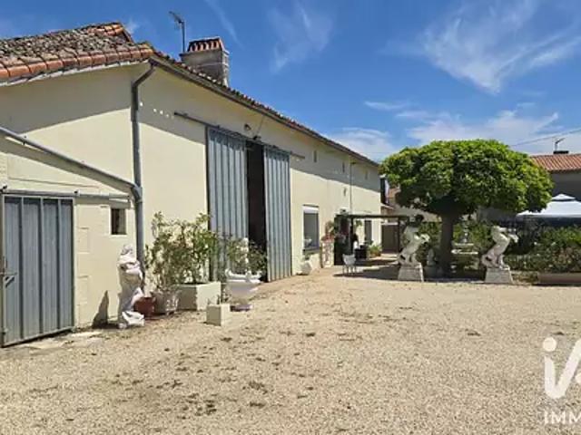 Maison vente à Montmorillon, Blanzay