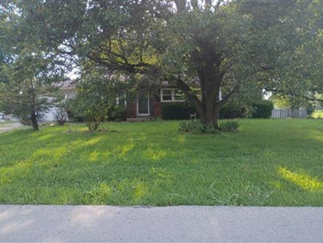 House for sale in Mount Washington, Kentucky