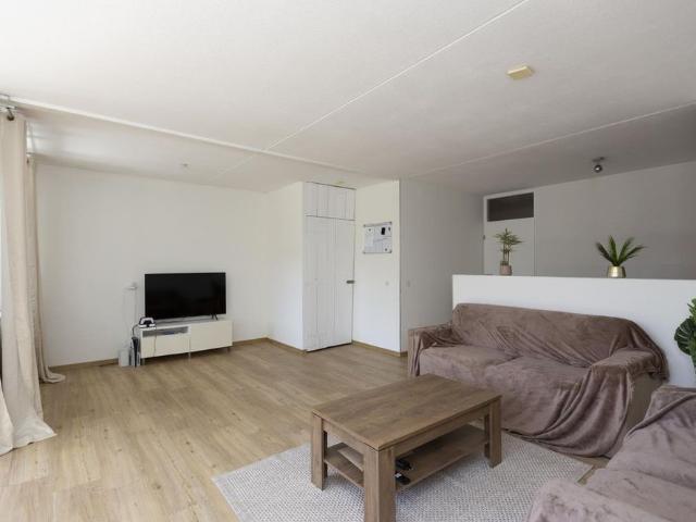 Appartement te huur in Almere Stad, Almere