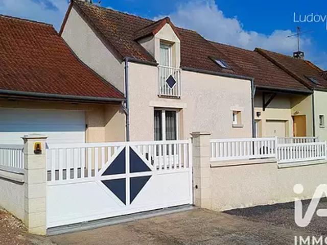 Maison vente à Auxerre, Bléneau