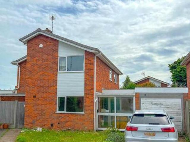 House for sale in Elmfield, Leicestershire