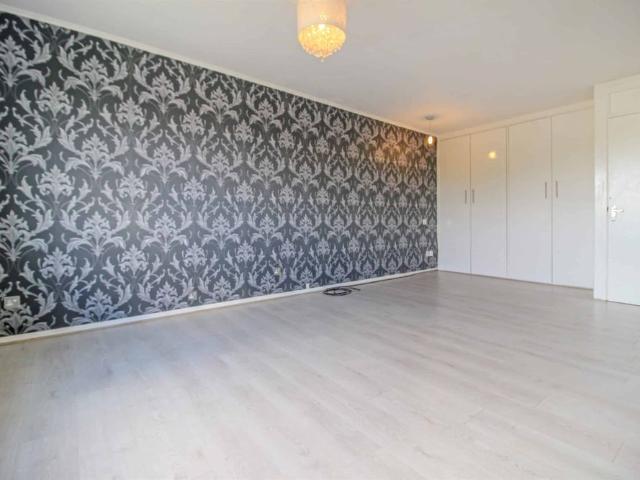 Studio for rent in Vastern, Wiltshire