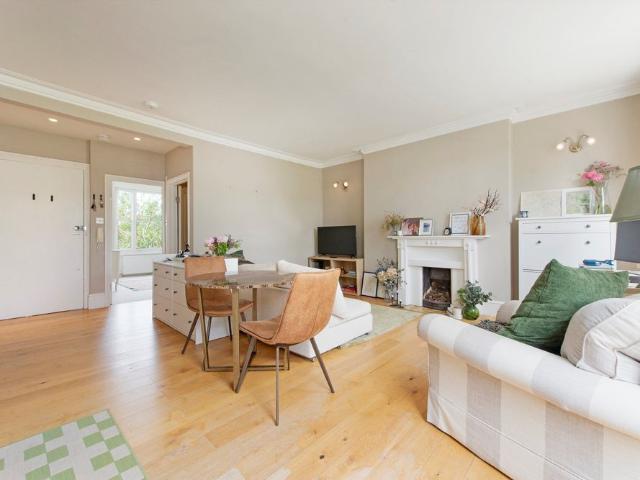 Apartment for rent in Cat Hill, Isle Of Man