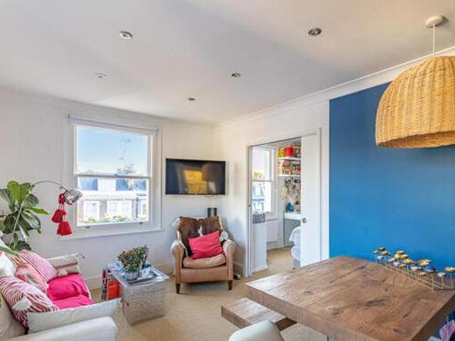 House for rent in Lyons, Greater London