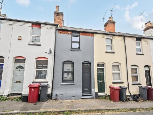 House for rent in Newtown, Reading