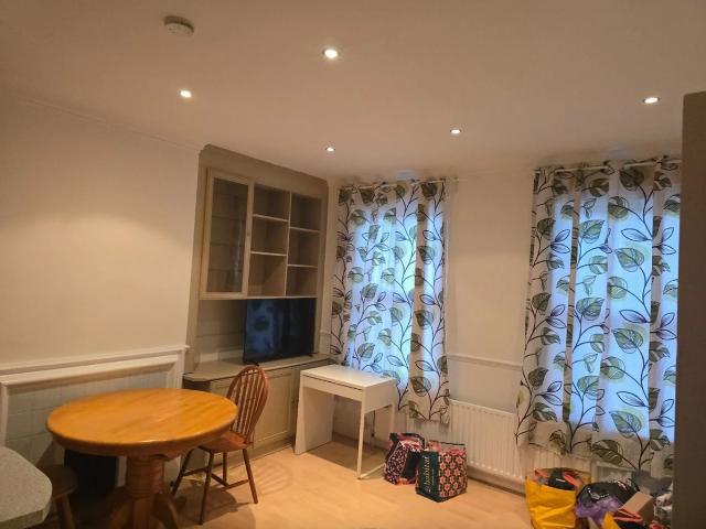 Apartment for rent in Wallington, Greater London