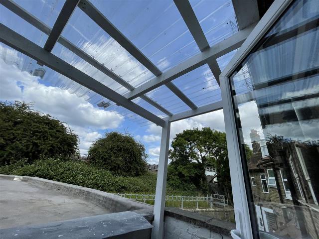 Apartment for rent in Lane, Greater London