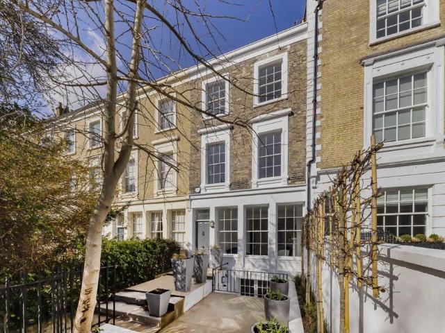 House for rent in St. John's Wood, Greater London