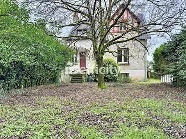 Maison vente à Loches, Bléré