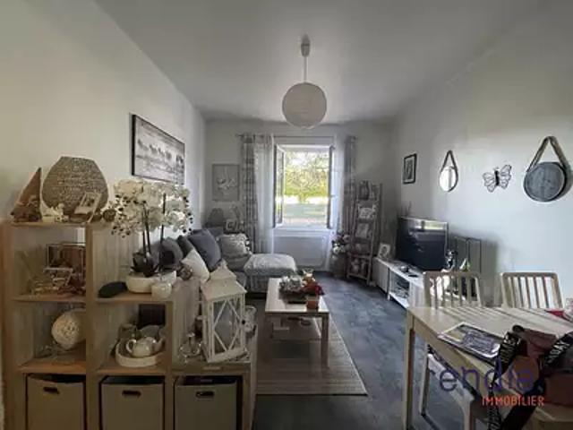 Maison vente à Loches, Bléré