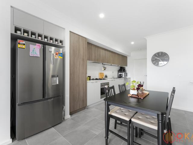 House for sale in Alamora, Melbourne