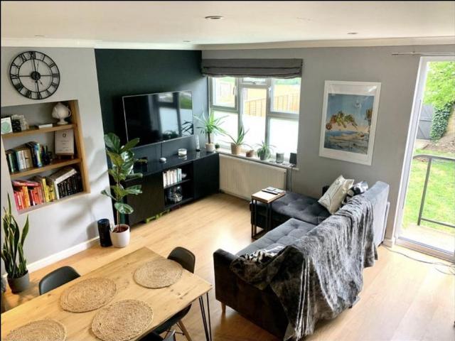 Apartment for rent in Mercator Estate, Greater London