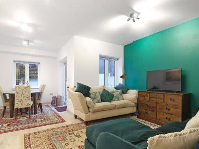 House for sale in Red Hill, Surrey