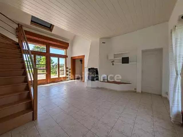 Maison vente à Lons-le-Saunier, Bletterans