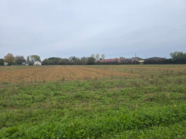 Terrain vente à Lons-le-Saunier, Bletterans
