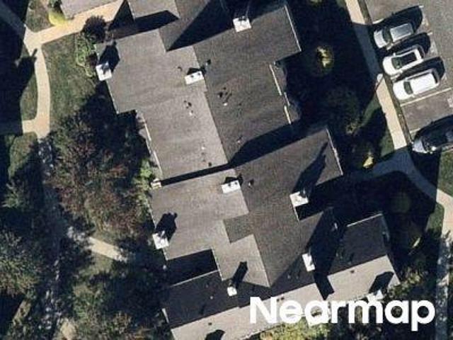 Condo for sale in East Brunswick, New Jersey