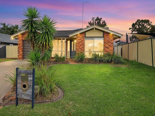 House for rent in Bligh Park, Sydney