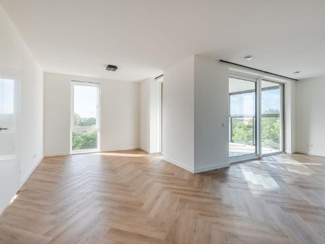 Appartement te huur in Middelwatering, Capelle Aan Den Ijssel