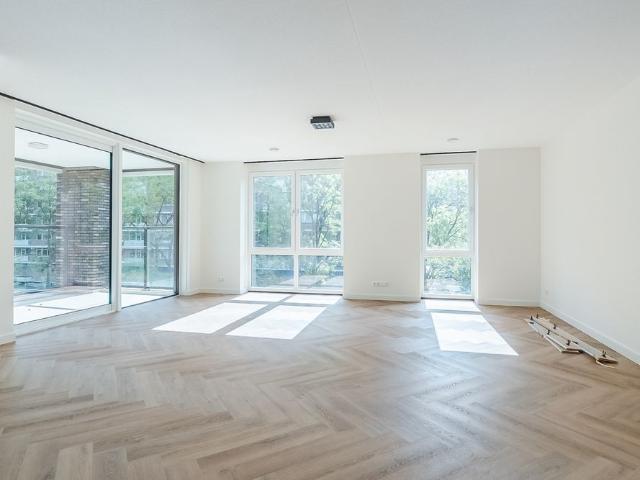 Appartement te huur in Middelwatering, Capelle Aan Den Ijssel