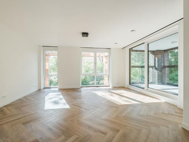 Appartement te huur in Middelwatering, Capelle Aan Den Ijssel