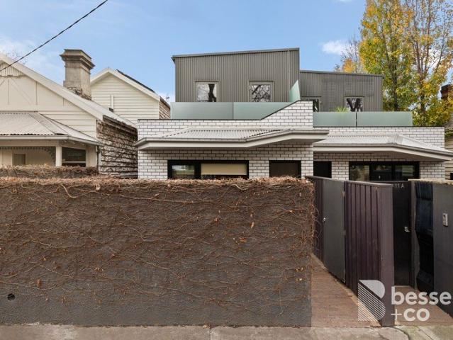 Townhouse for sale in Camerons Creek, Victoria