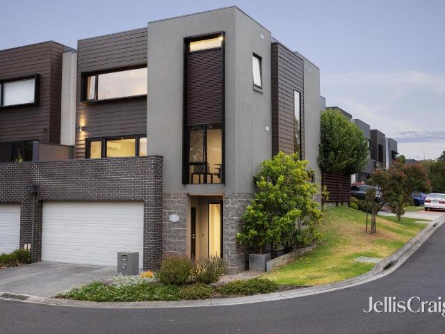 Townhouse for sale in Camerons Creek, Victoria