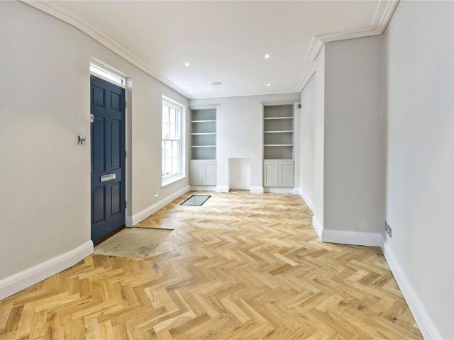 Apartment for rent in Earl's Court, Greater London