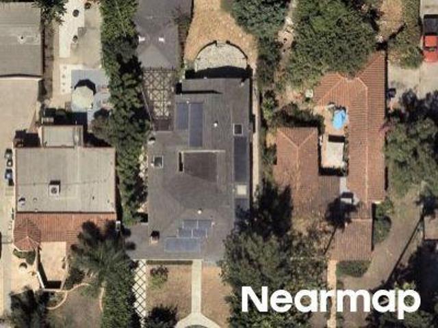 House for sale in Greater Toluca Lake Neighborhood Council District, Los Angeles