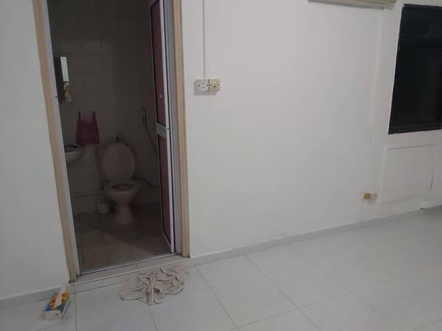 Room for rent