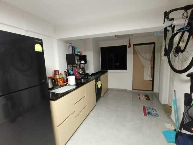 Room for rent in Telok Blangah