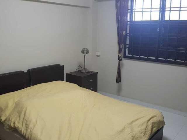 Room for rent in Telok Blangah