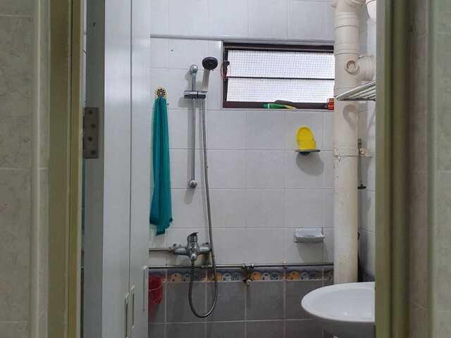 Room for rent in one-north, Singapore